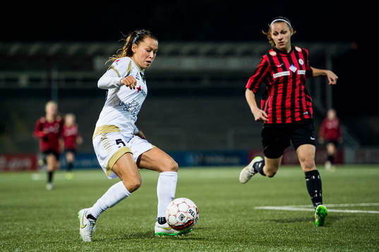 Rosengårds Alexandra Riley och Vantaas Tiia Peltonen