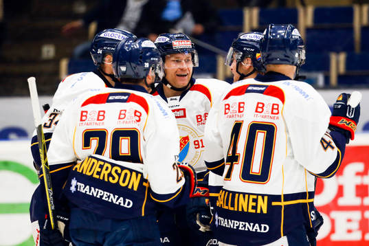 Djurgårdens Tomi Sallinen firar