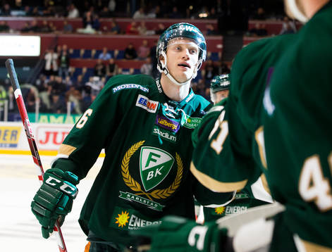 Färjestads Johan Ryno firar mål 3-2