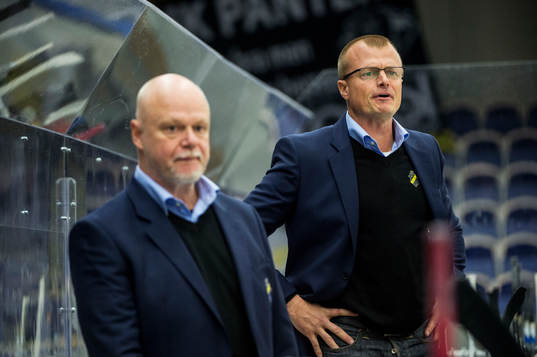s tränare Roger Melin och assisterande tränare Ander Gozzi