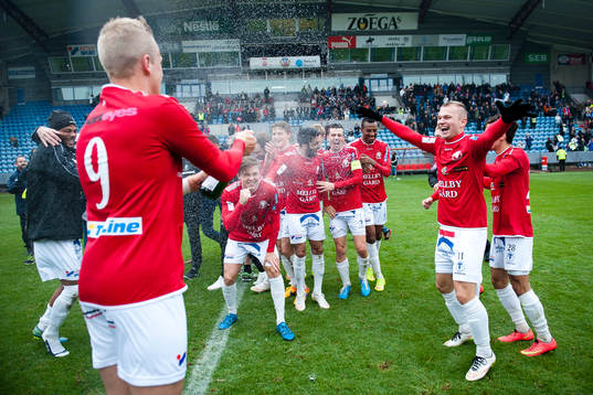 Trelleborgs spelare jublar