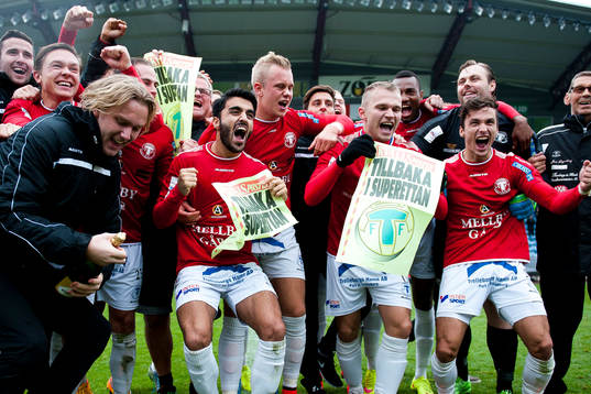 Trelleborgs spelare jublar