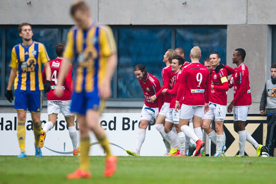 Eskilsminnes spelare deppar medan Trelleborgs Kristian