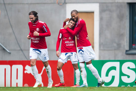 Trelleborgs Salif Camara Jönsson jublar
