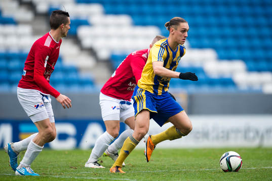 Trelleborgs Kristian Haynes jagar Eskilsminnes Jonathan Levi