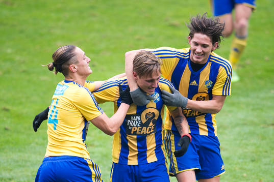 Eskilsminnes Jonathan Levi, Christoffer Levi och Robin Book