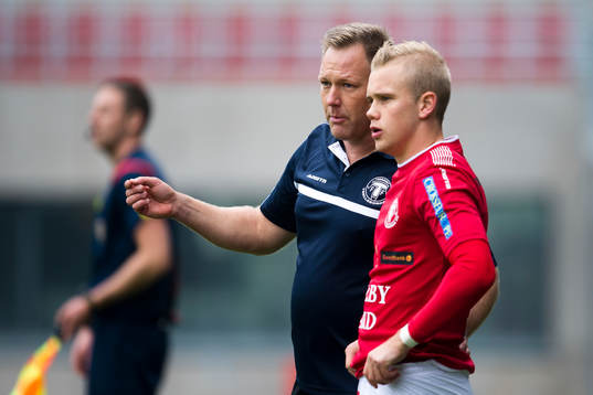 Trelleborgs huvudtränare Patrick Winqvist och Fabian