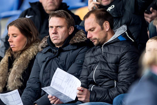 Falkenbergs tränare Hans Eklund och assisterande tränare