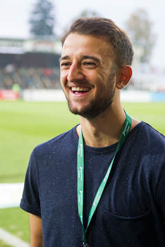 Jönköpings Robert Gojani som är avstängd i dagens match