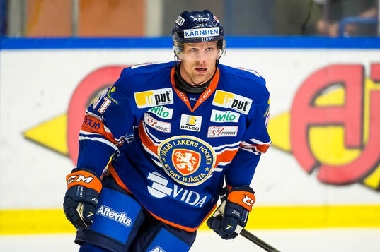 Växjös Joey Crabb värmer upp
