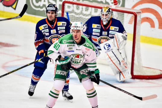 Växjös Cory Murphy och Rögles Jesper Jensen