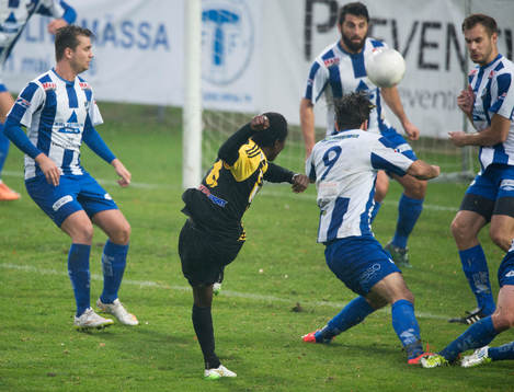 IFK Hässleholms Mamudu Moro i kvalmatchen till division 2