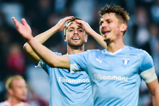 Malmös Kari Arnarson och Markus Rosenberg deppar
