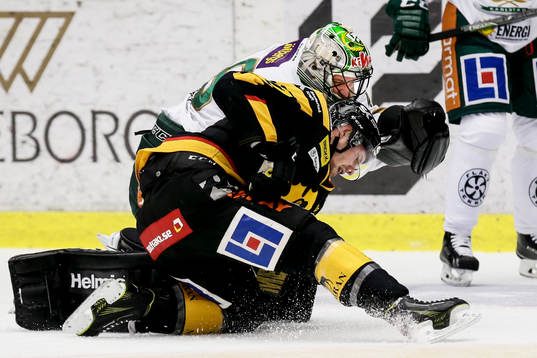 Färjestads målvakt Justin Pogge