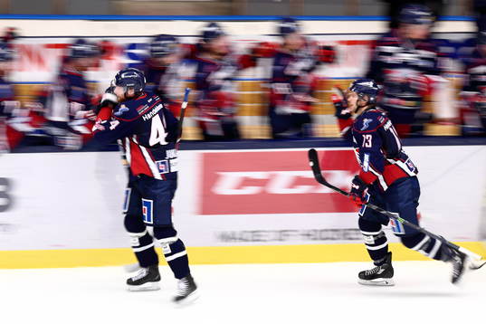 Linköpings Jonas Junland jublar