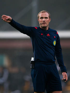 Domare Patrik Eriksson