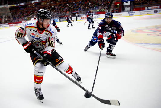 Luleås Toni Rajala och Linköpings Daniel Rahimi