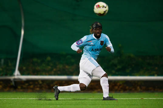 Brommapojkarnas Martin Mutumba