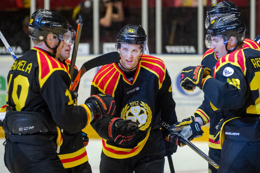 Brynäs Greg Scott jublar