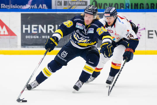 s Anton Bengtsson mot Djurgårdens Daniel Brodin