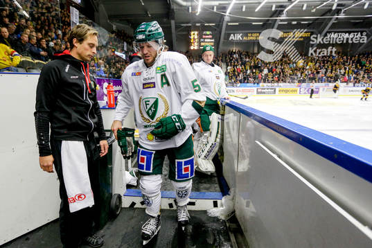 Färjestads Ole-Kristian Tollefsen fick ont