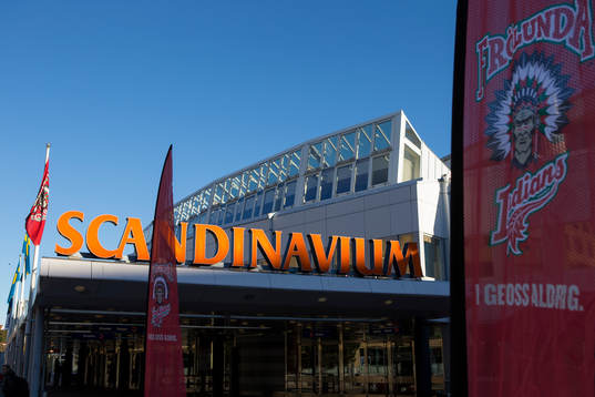 Scandinavium exteriört innan en ishockeymatch i SHL mellan