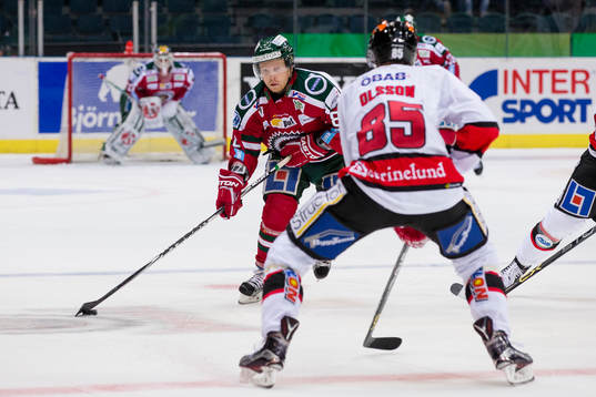 Frölundas Ryan Lasch mot Örebros Kalle Olsson