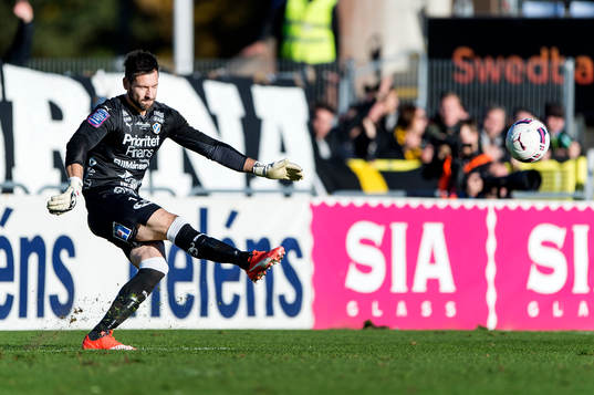 Halmstads målvakt Stojan Lukic