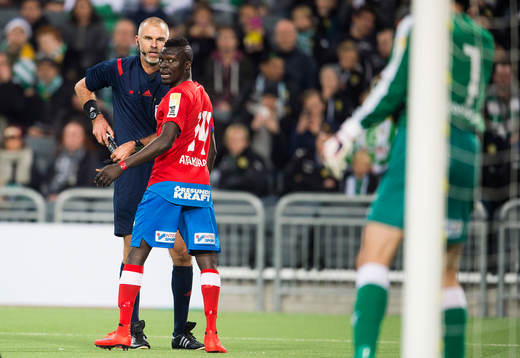 Domare Michael Lerjéus och Helsingborgs Lalawélé Atakora