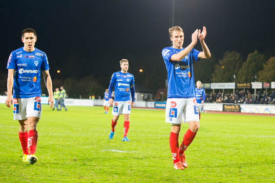 Åtvidabergs Kenny Hildeby och Tor Öyvind Hovda deppar