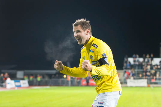 Falkenbergs Stefan Rodevåg jublar