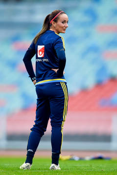 Sveriges Kosovare Asllani