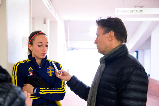 Expressens reporter Mats Bråstedt och Sveriges Kosovare