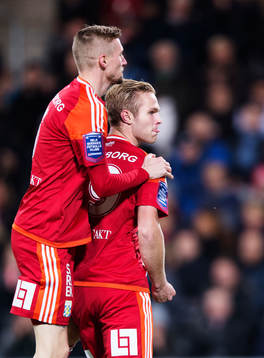 IFK Göteborgs Sebastian Eriksson och Gustav Engvall jublar