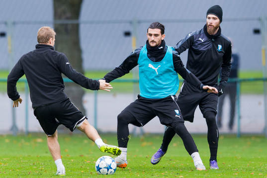 Malmös Oscar Lewicki utmanar Agon Mehmeti och Jo Inge