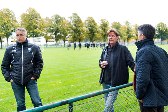 Malmö FFs Per Ågren, fd spelaren Jonas Wirmola och VD