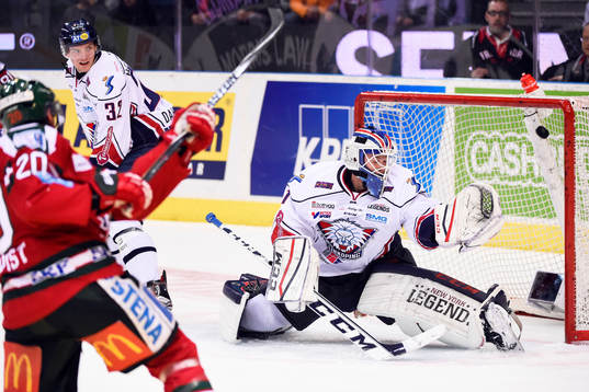 Frölundas Joel Lundqvist gör 2-0 bakom Linköpings