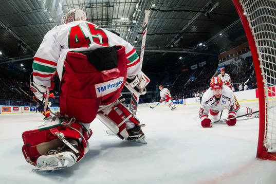 Modos Peter Öberg deppar