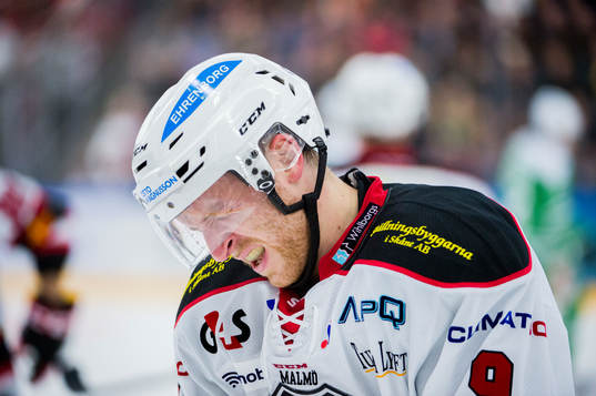 Malmö Redhawks Frederik Storm lämnar isen med smärtor