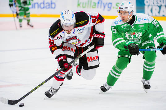 Malmö Redhawks Peter Mueller och Rögles Dominik Granak