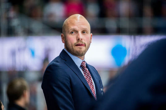 Malmö Redhawks assisterande tränare Andreas Hadelöv