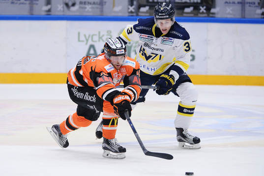 s Niklas Hansson
