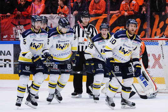 s Erik Christensen gör 4-1 jublar