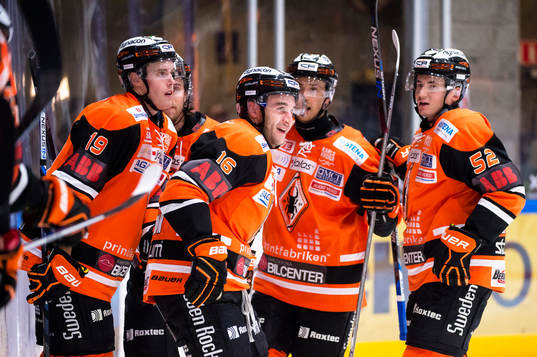 Karlskronas John Henrion har gjort 1-1