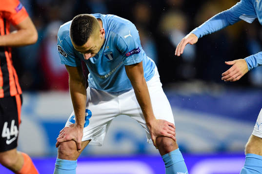 Malmö FFs  Nikola Djurdjic deppar