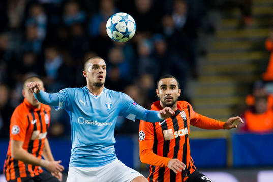 Malmö FFs Vladimir Rodic och Shakhtar Donetsks Darijo Srna