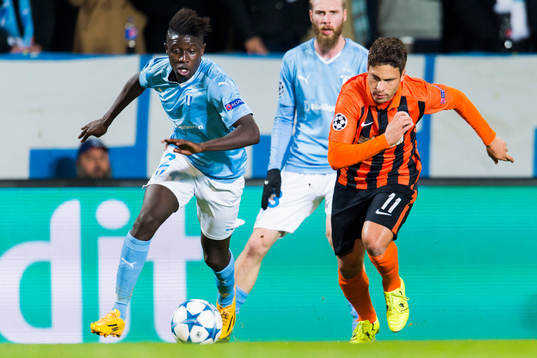 Malmö FFs  Pa Konate jagas av Shakhtar Donetsks Marlos