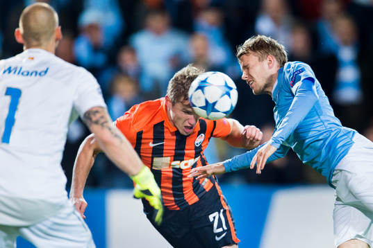 Shakhtar Donetsks Olexandr Gladkiy oroar framför Malmö