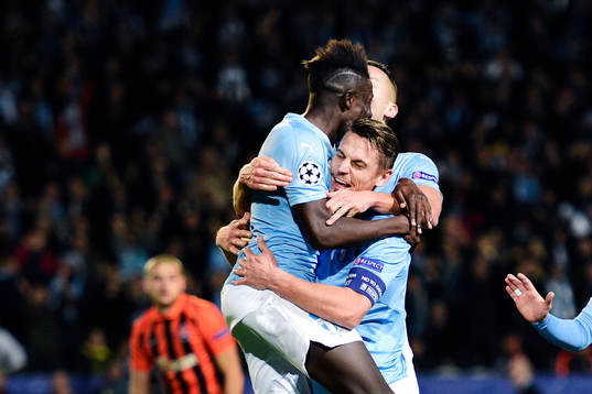 Malmö FFs  Markus Rosenberg gör 1-0 och jublar