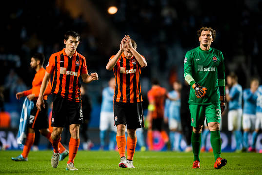Shakhtar Donetsks Taras Stepanenko, Yaroslav Rakitskiy och